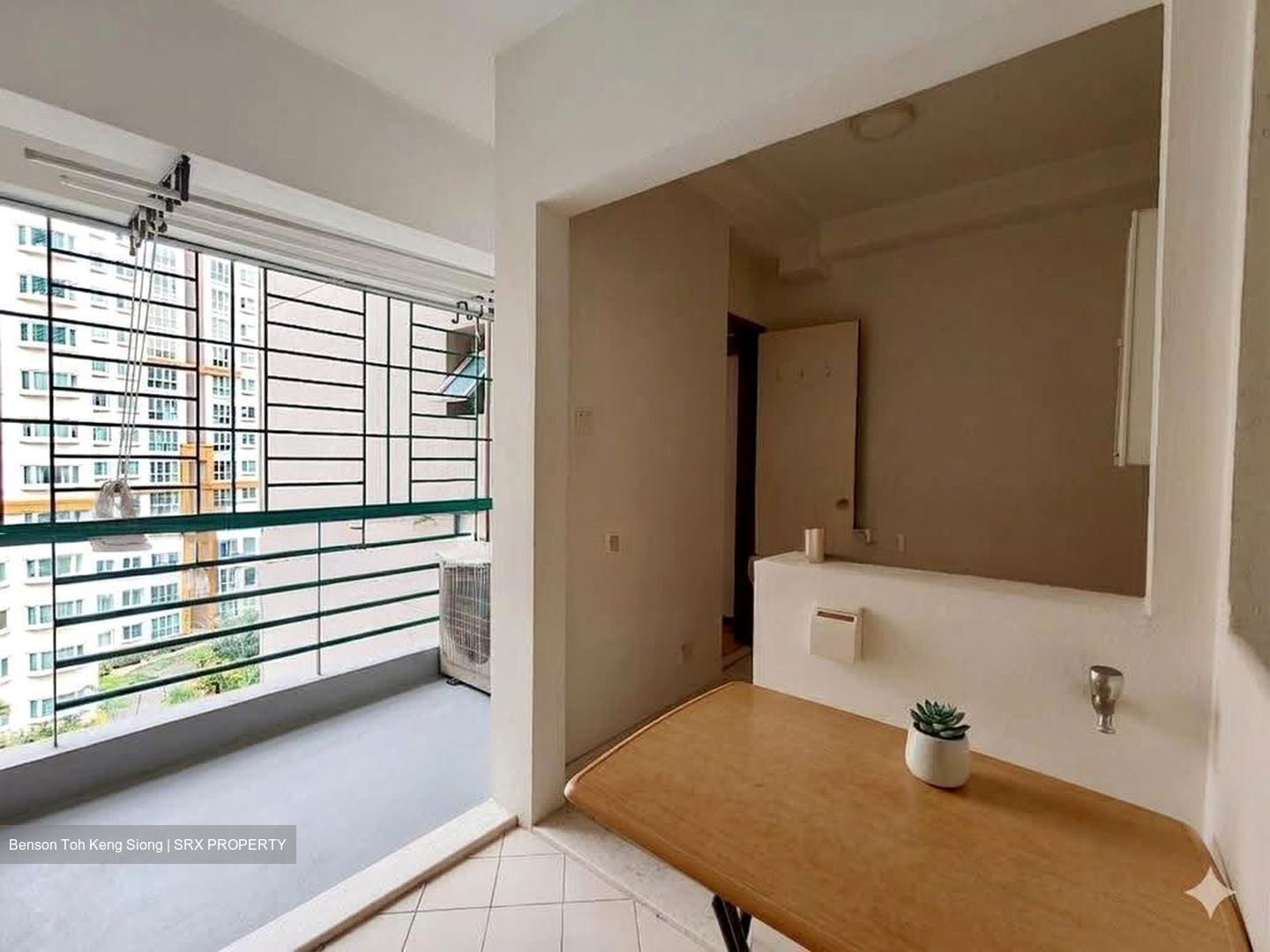 Evergreen Park (D19), Apartment #619417661